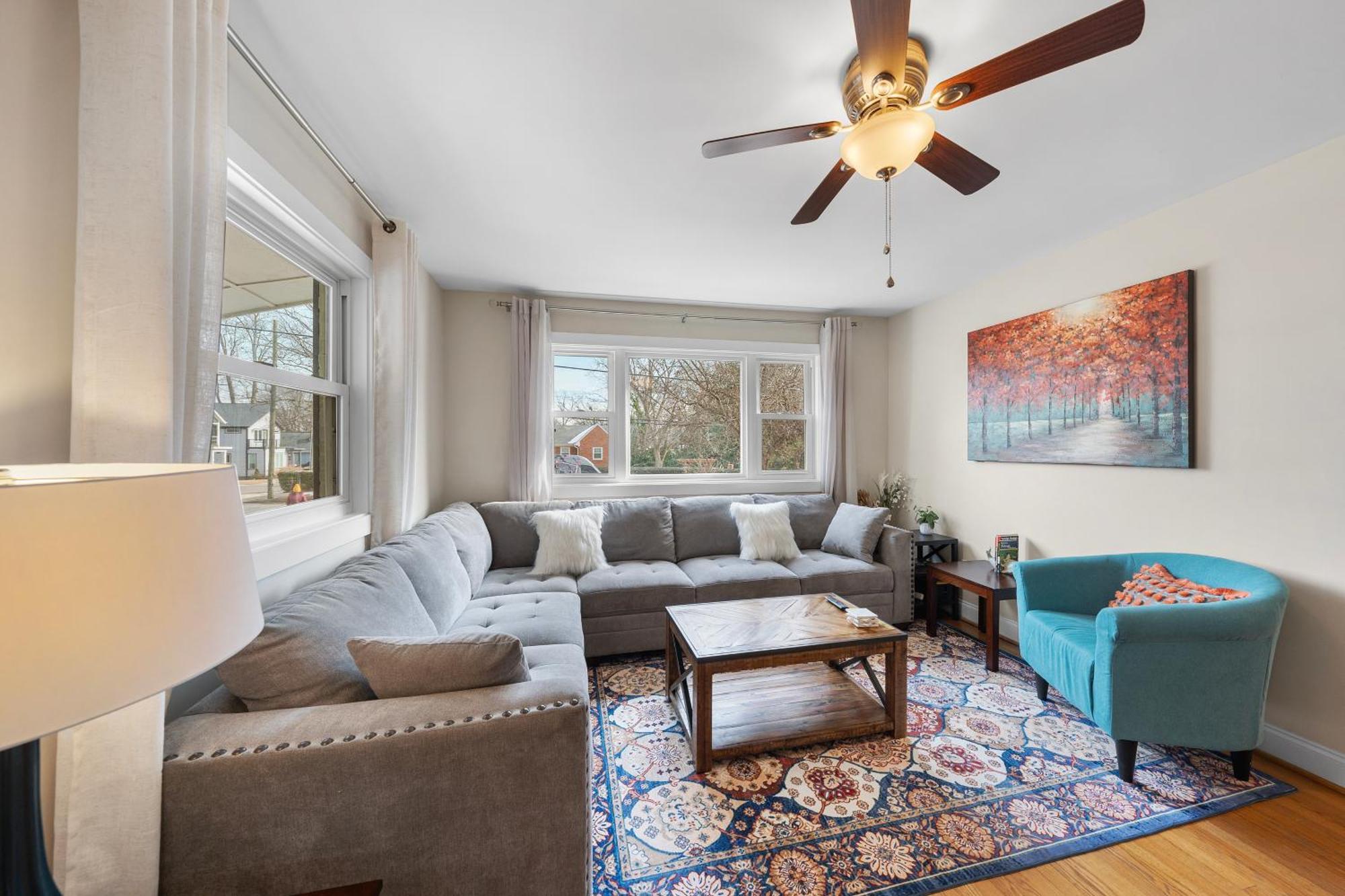 Charming Dt 3-Bed Bungalow With Fenced-In Yard Raleigh Exterior photo