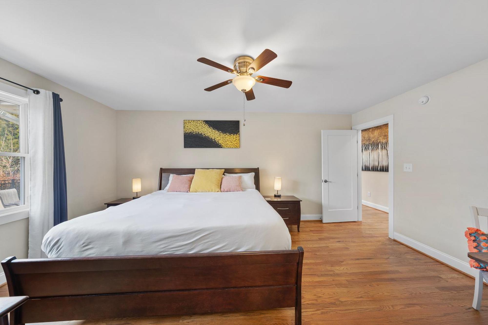 Charming Dt 3-Bed Bungalow With Fenced-In Yard Raleigh Exterior photo